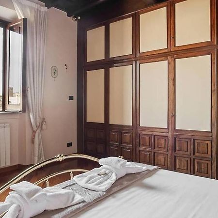 Hostme Colosseum Apartment Рим Экстерьер фото