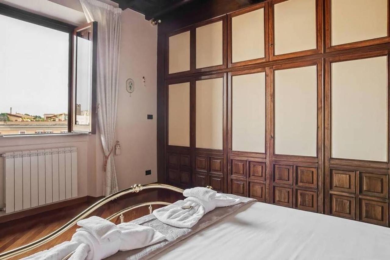 Hostme Colosseum Apartment Рим Экстерьер фото