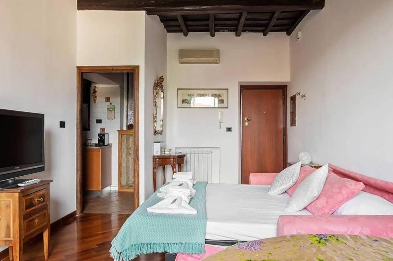 Hostme Colosseum Apartment Рим Экстерьер фото