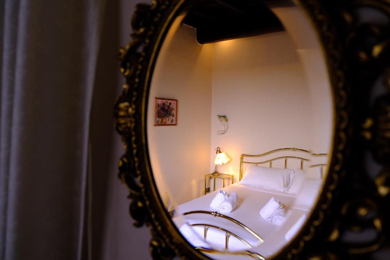 Hostme Colosseum Apartment Рим Экстерьер фото